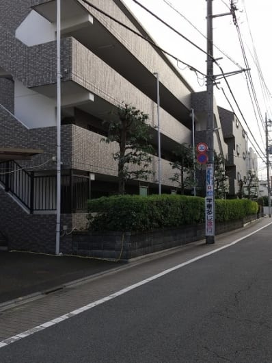 4階建て2階南東向き住戸　最寄り駅徒歩3分の好立地　新規内装リノベーション　安心のアフターサービス保証付き(外観)