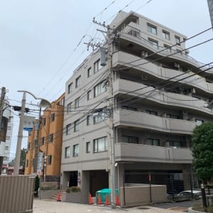 南東向き3階住戸　3路線利用可能　新規内装リフォーム　角部屋　住宅ローン減税適合物件(外観)