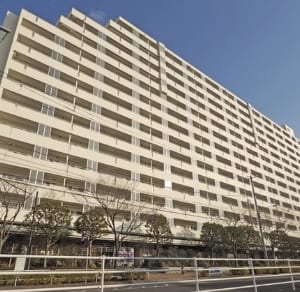 13階部分の角部屋のため陽当り良好　大切なペットと一緒に暮らせます　新規内装リフォーム済み　安心のアフターサービス保証付き　住宅ローン減税適合物件(外観)